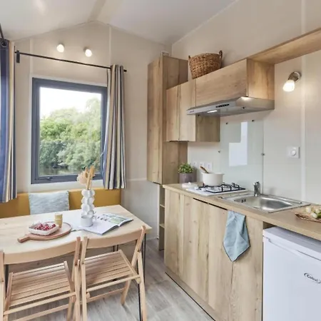 Vallicella Glamping אתר קמפינג סקרלינו